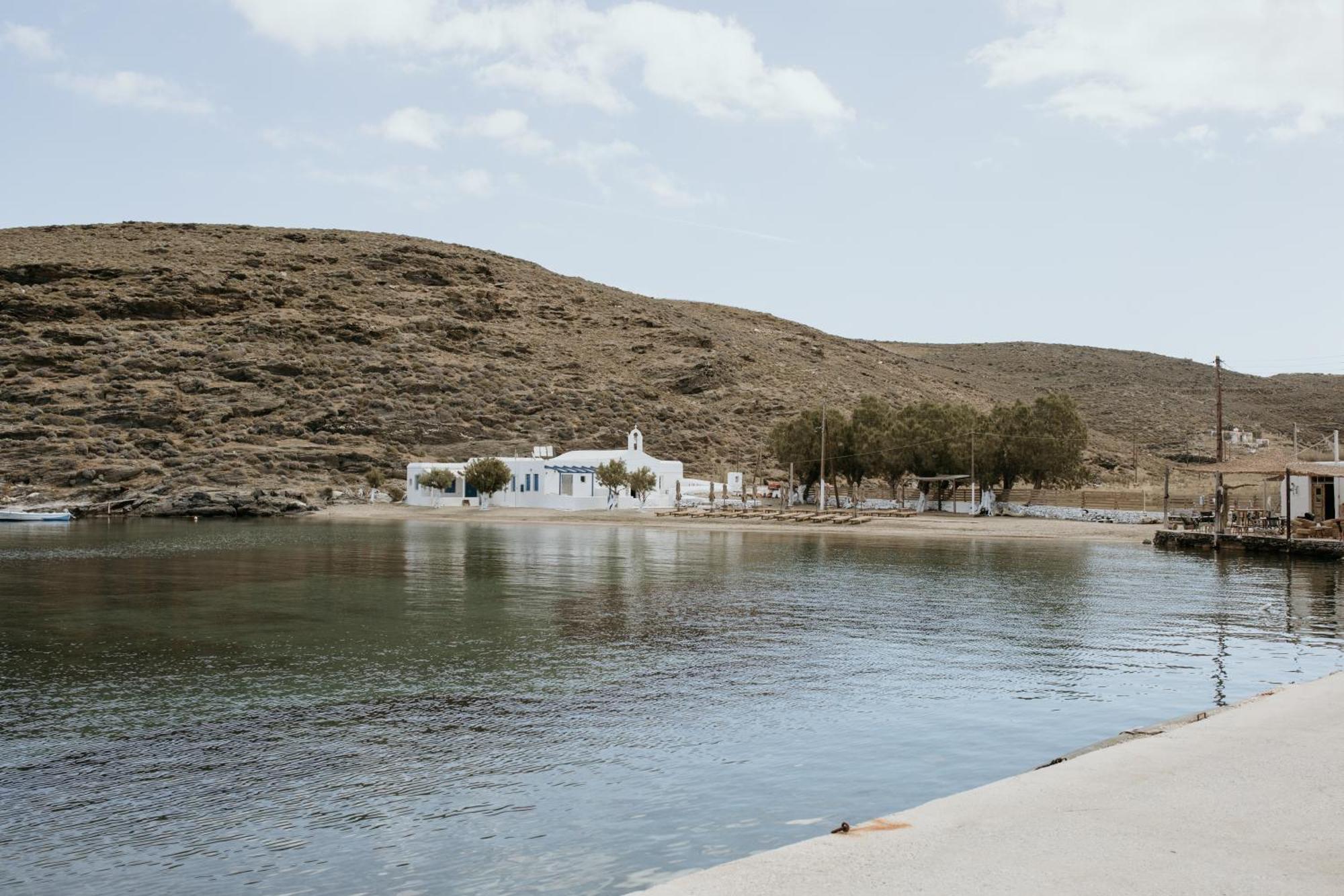 Yi & Thalassa Living By Khi Kythnos Bagian luar foto