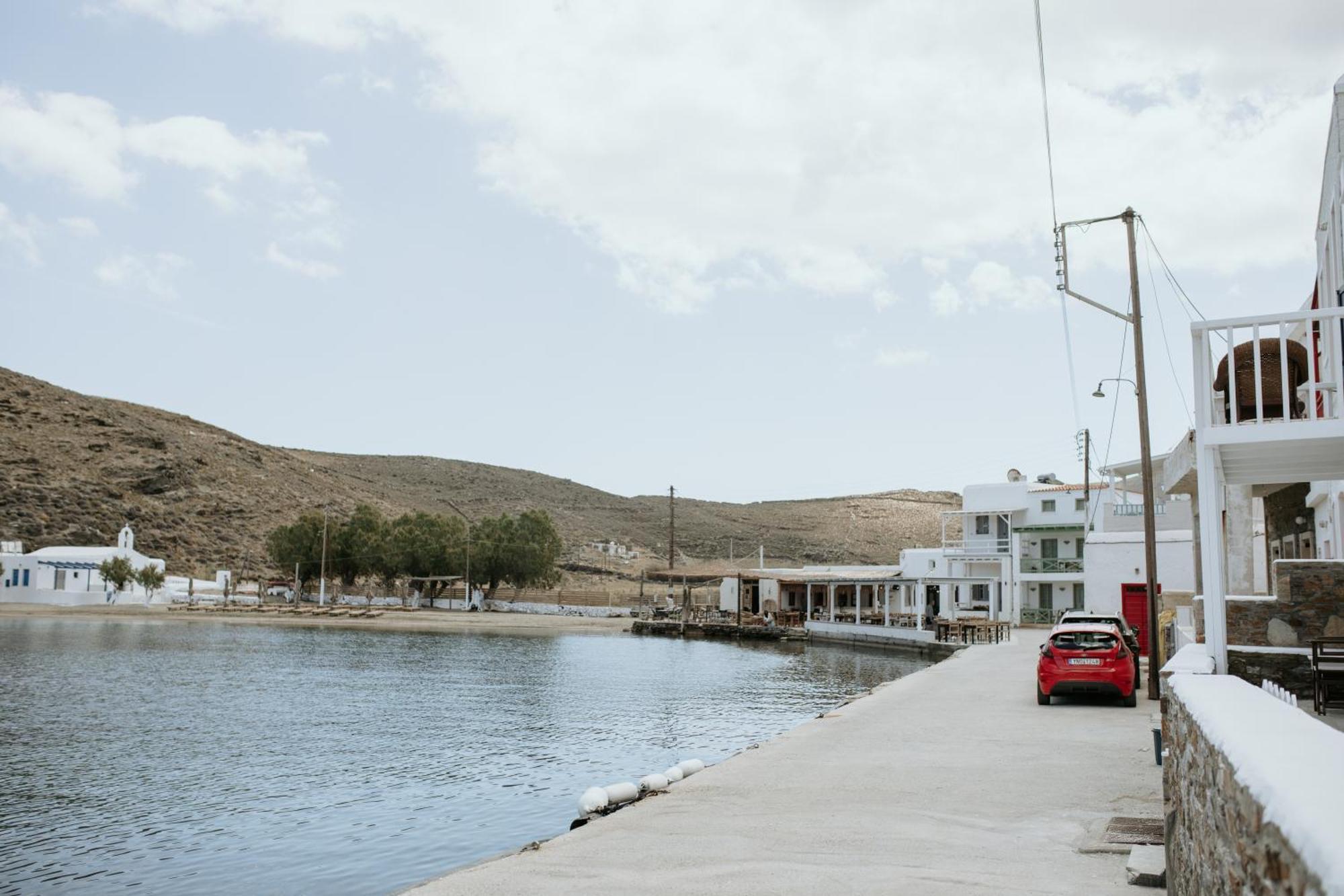 Yi & Thalassa Living By Khi Kythnos Bagian luar foto
